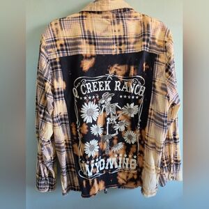 Creek Ranch Wyoming Graphic Flannel Jacket - Yellow Black Tie-Dye